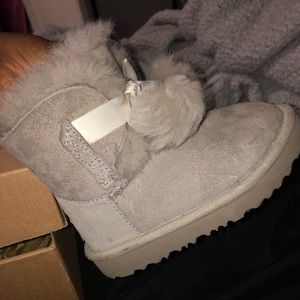 UGG gita boot